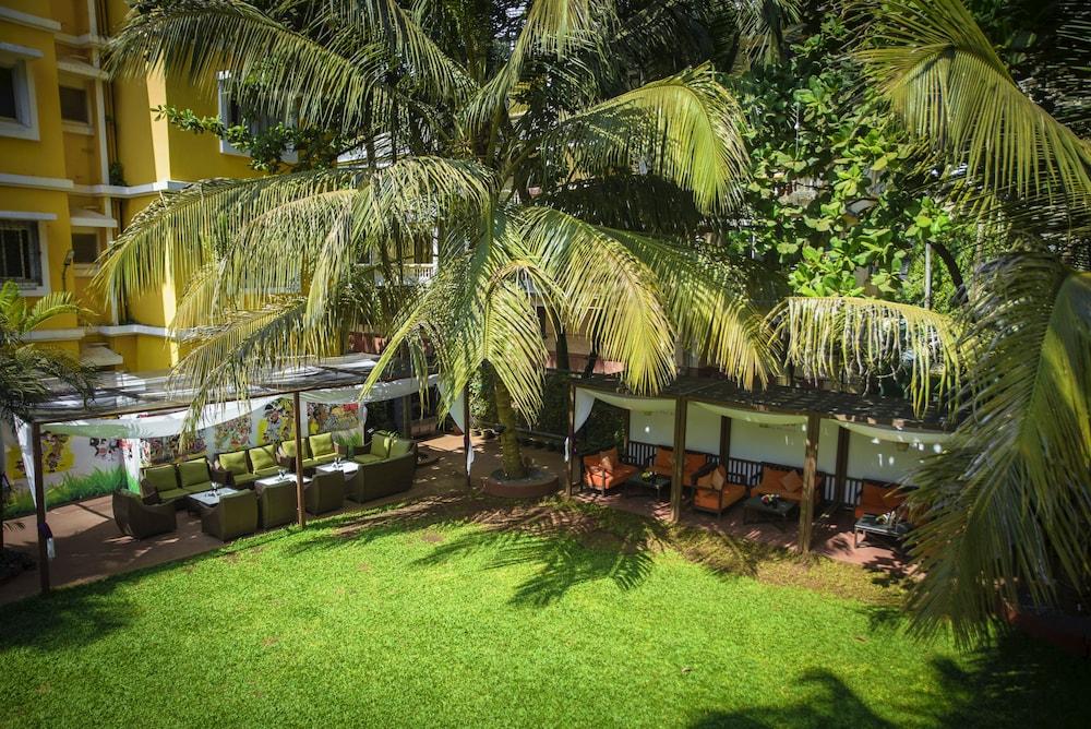 Adamo The Bellus Calangute Hotel Bagian luar foto