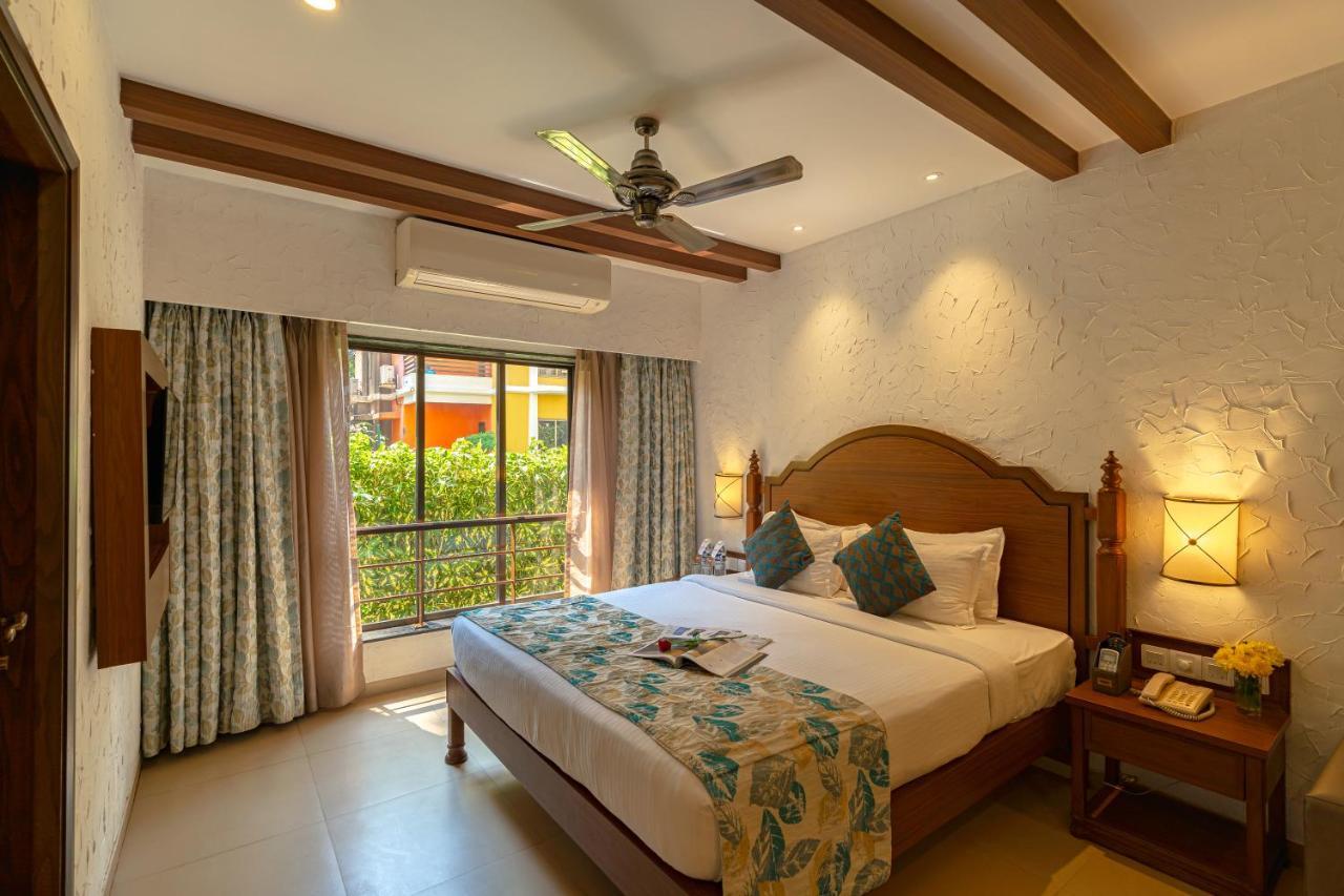 Adamo The Bellus Calangute Hotel Bagian luar foto